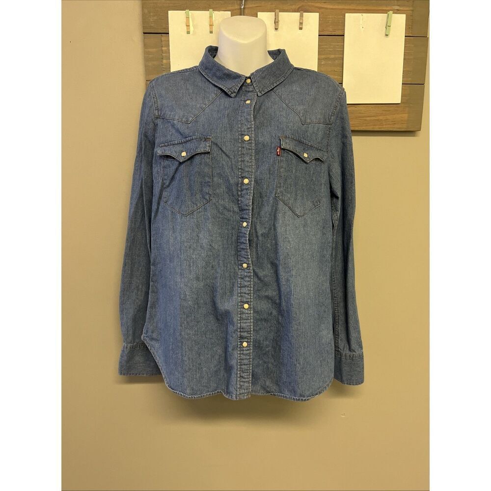Levi’s Blue Button Down Jean Shirt Women’s Western Long Sleeves